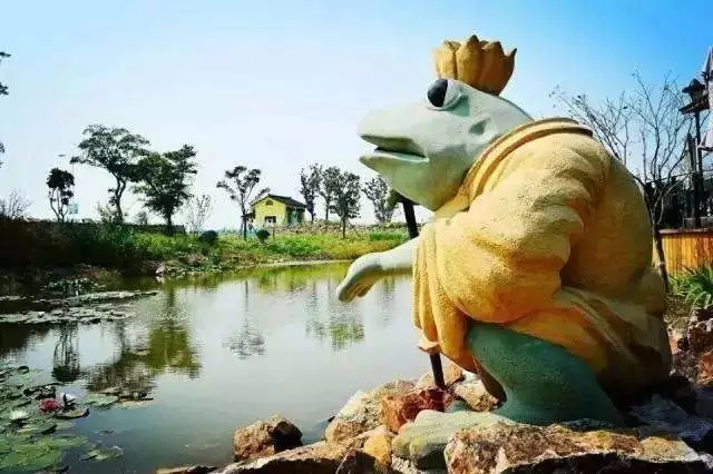 振興的是產(chǎn)業(yè)