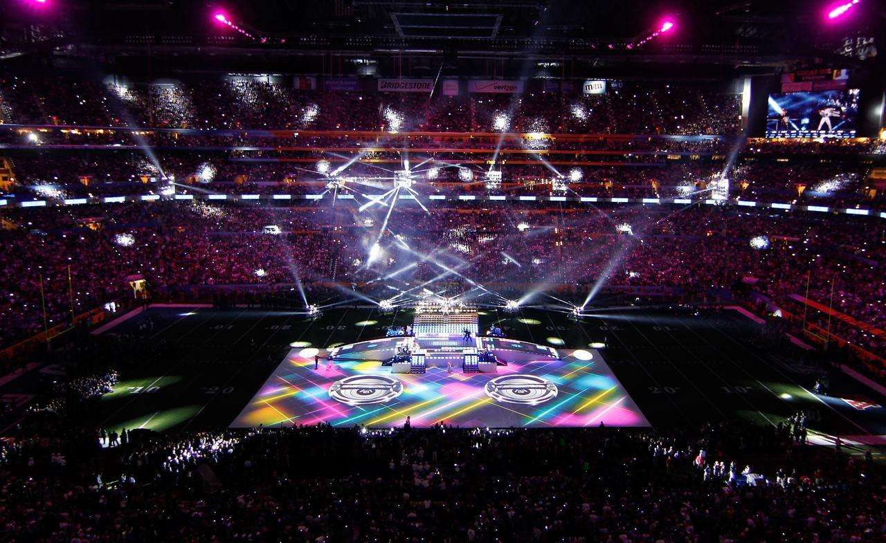 超級(jí)碗現(xiàn)場(chǎng)