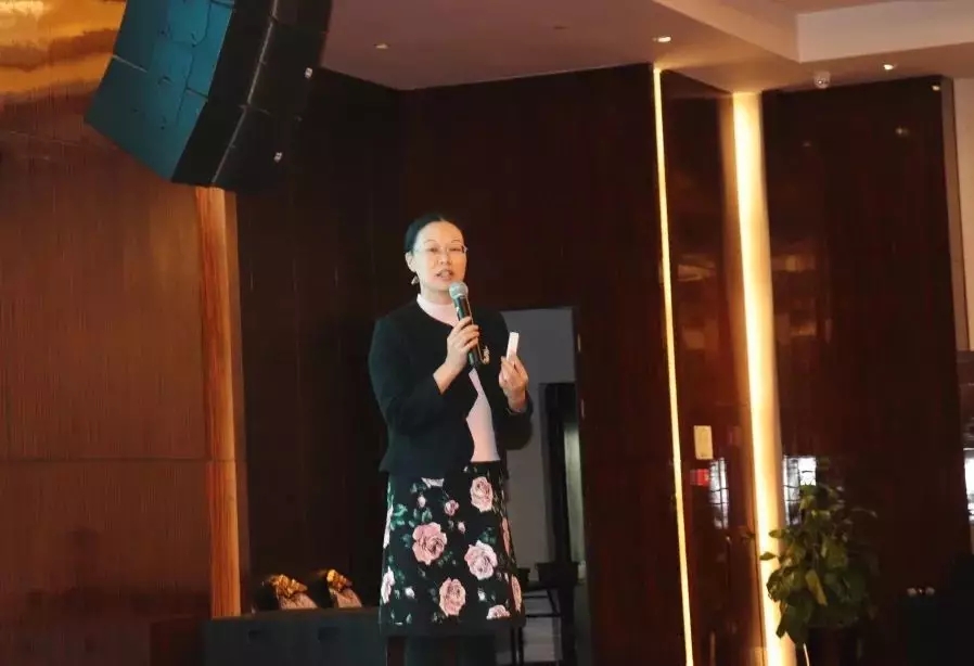 1543216480727144.jpg 640.webp (6).jpg